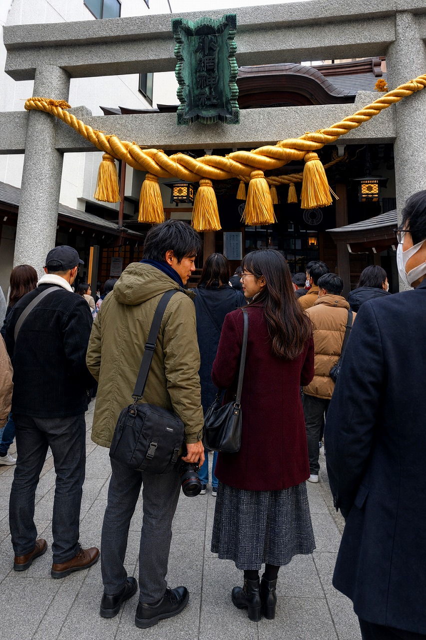 小網神社鳥居前、佐久間とやよい
